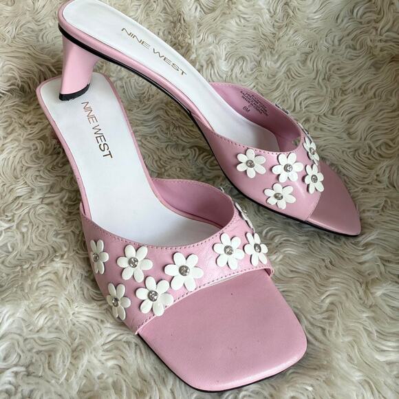 Y2K Pink Leather Rhinestone Daisy Sandals size 6 - Picture 1 of 8